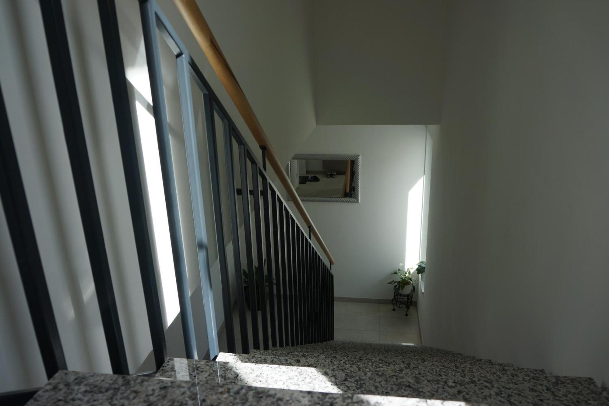 Sonnenhalde Panoramablick X Gartenschau Tal X 프로이덴슈타트 외부 사진